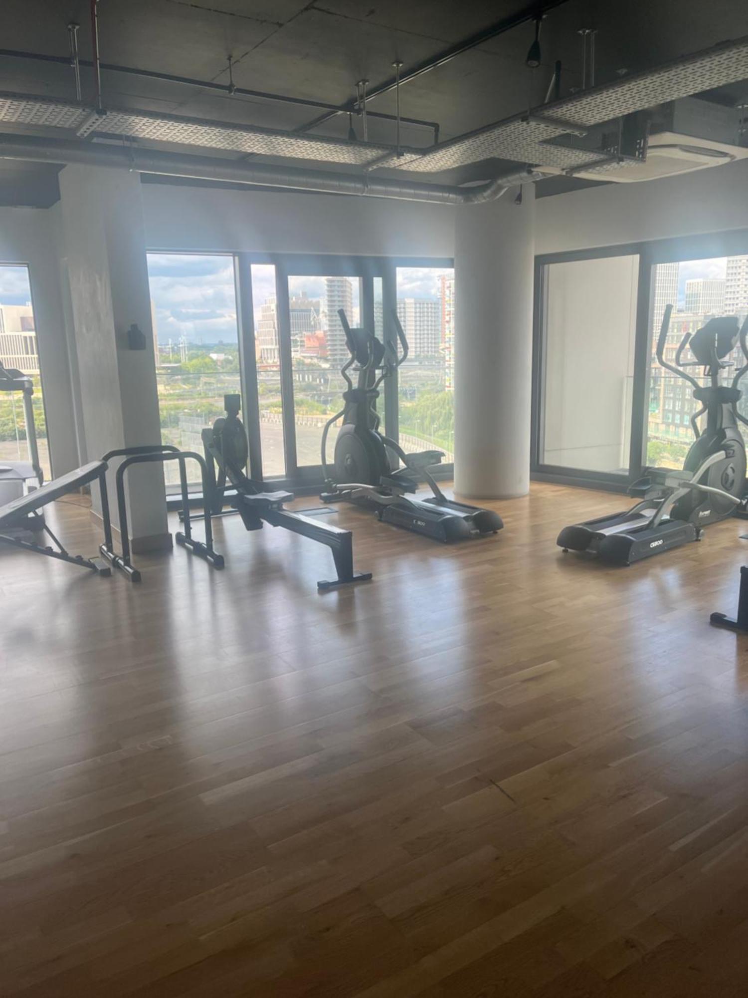 Two Double Bedroom Duplex Flat London Luaran gambar